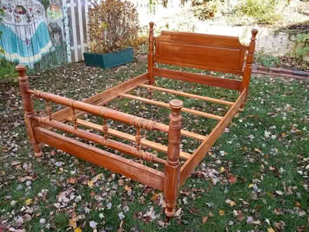 Photo of free Shabby Chic Bedframe (Lake Newport/286) #1