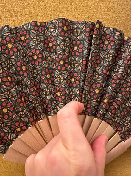 Photo of free Cork and wood fan from Spain (OX3 8TG) #3