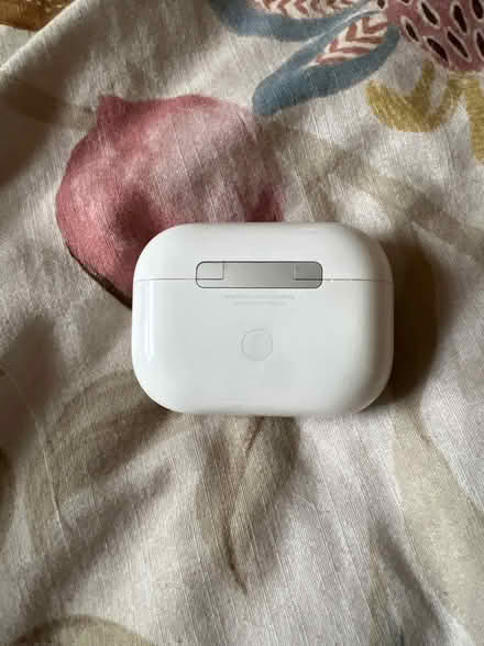 Photo of free AirPods case found (Hampstead NW3) #1