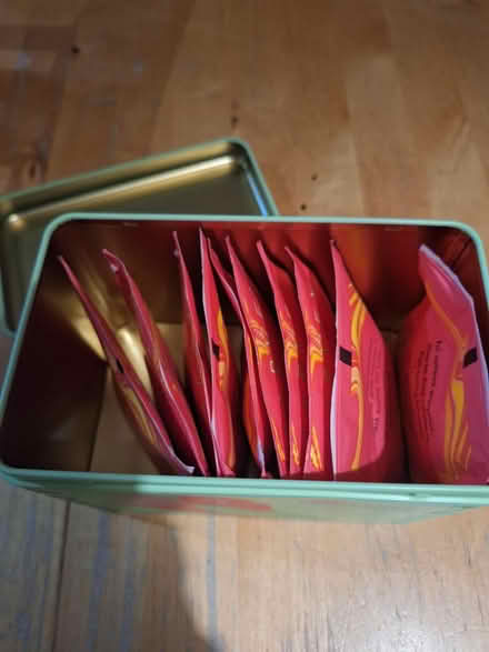 Photo of free Tin of teabags from Harvey Nicks (crouch end, N8) #2