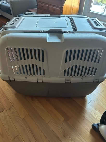 Photo of free Extra large IATA travel Dog Crate (Columbia Md) #3