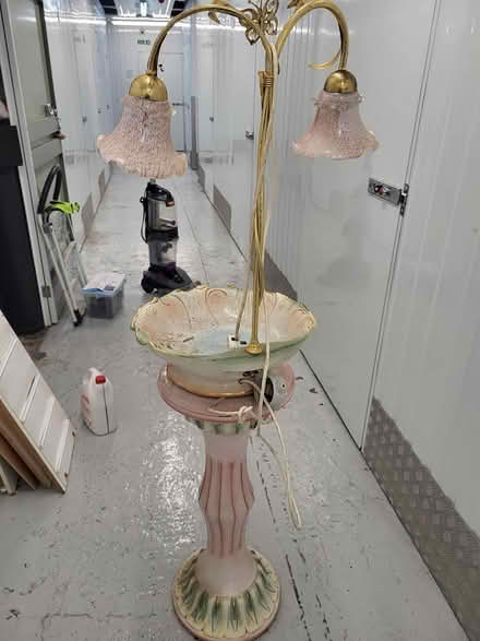 Photo of free Jardiniere (L36) #1