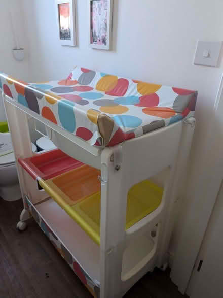 Photo of free Baby changing table with bath (Haddenham HP17) #4