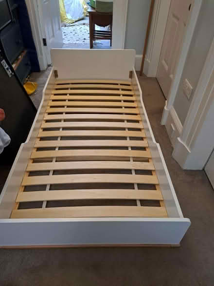 Photo of free Singke la redoute bed (Heywood OL10) #1