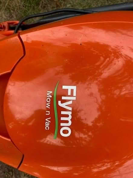 Photo of free Flymo Mov n Vac (Taunton Eastgate District Ward TA1) #4