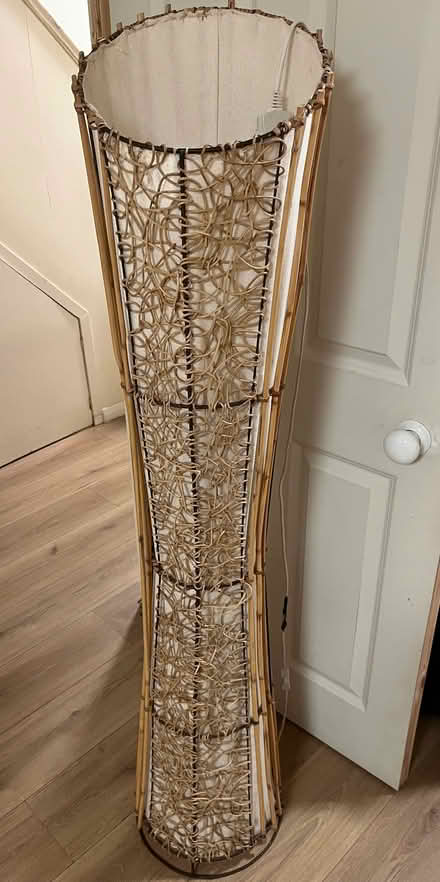 Photo of free Floor lamp (Fleetville AL4) #1