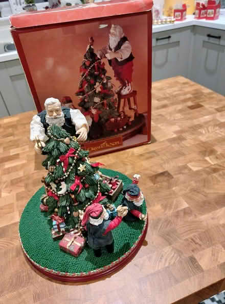 Photo of free Christmas ornament (LE67 2NN) #1