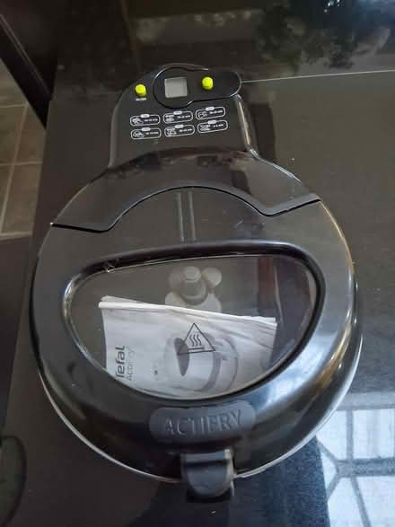 Photo of free Airfryer Tefal (Walkern SG2) #1
