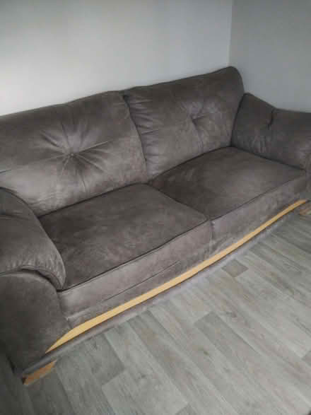 Photo of free Settee (Pickering YO18) #1