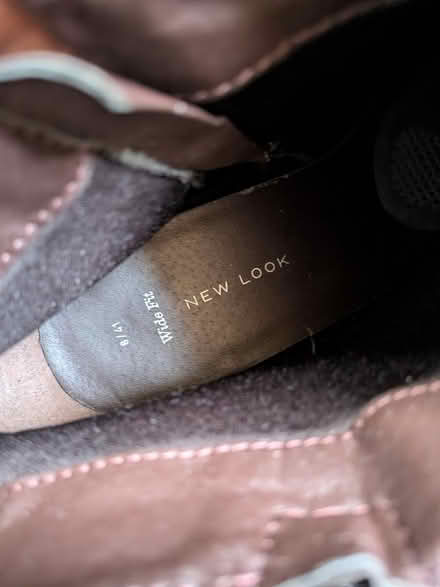 Photo of free Ankle boots wide fit size 8/41 (EH8) #2