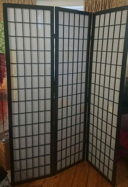 Photo of free Japanese wood & paper screen (Bruntsfield EH10) #2