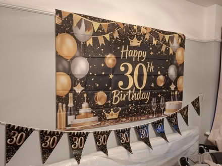 Photo of free 30th birthday items (Croydon CR2) #1