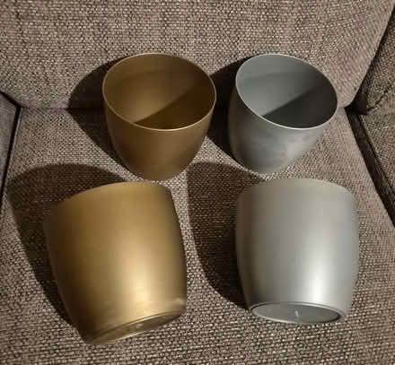 Photo of free Assorted Planters 2 (Handforth SK9) #2
