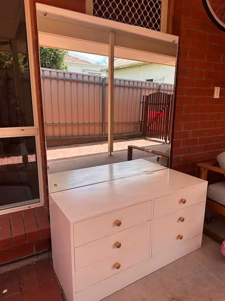 Photo of free Dressing table with mirror (Clapham) #1
