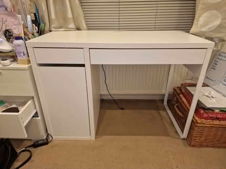 Photo of free Ikea white study desk (Barons Court W14) #2