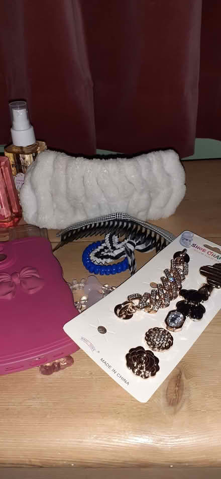Photo of free Bits and bobs (Kennington OX1) #3