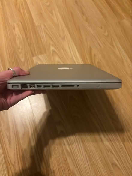 Photo of free MacBook Pro (BN1) #3