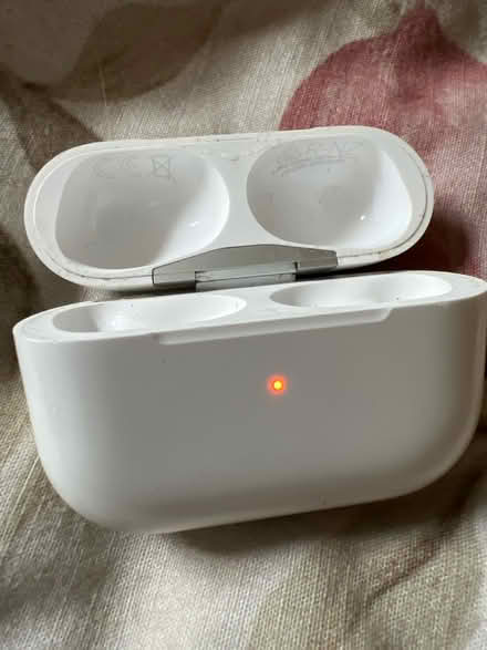 Photo of free AirPods case found (Hampstead NW3) #2