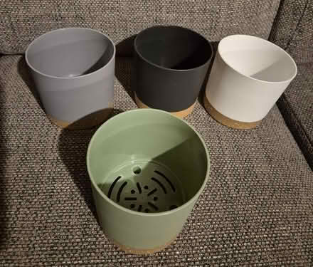 Photo of free Assorted Planters 2 (Handforth SK9) #4