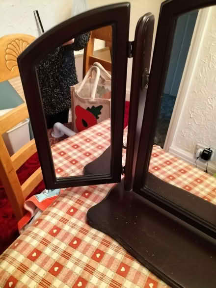 Photo of free Lovely Mahogany 3 piece Mirror Set (Hilsea Portsmouth PO2) #3