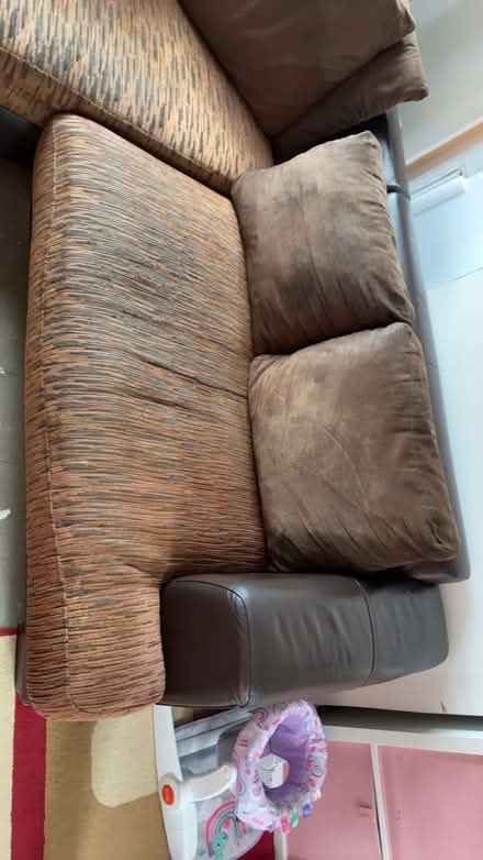 Photo of free Corner sofa (Sandridge) #3