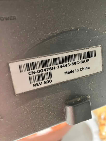 Photo of free Dell monitor (Victoria Park/Brookfield Rd E9) #3