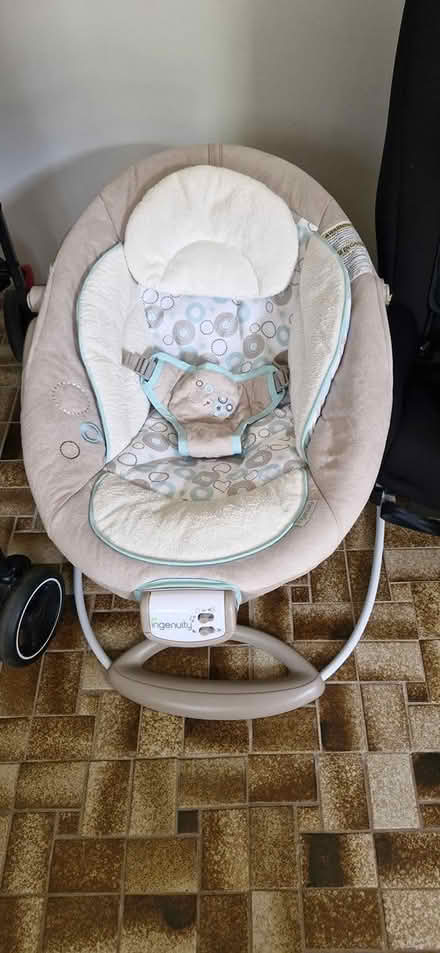 Photo of free Baby stroller, car seat & rocker (Ourimbah, centre) #2
