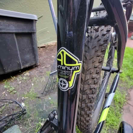 Photo of free Schwinn mountain bike (North Oakland) #2