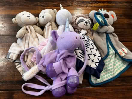 Photo of free Lovey stuffies (Downtown Sunnyvale) #2