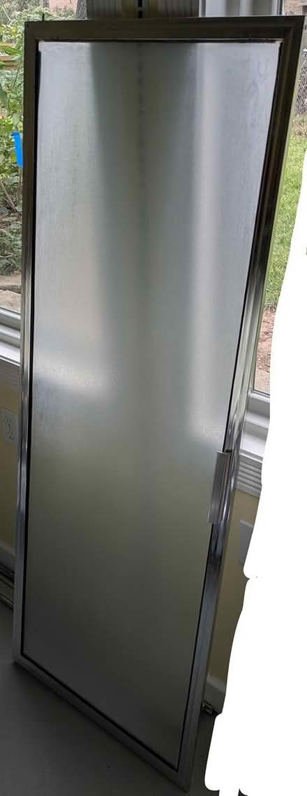 Photo of free KD glass shower door with hardware (Anderson HS) #1