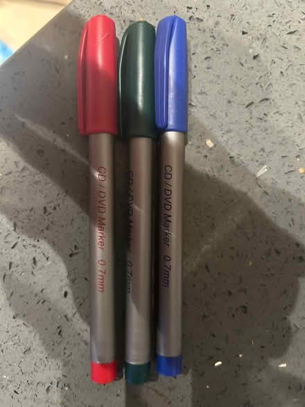 Photo of free CD/DVD markers (IP4) #1