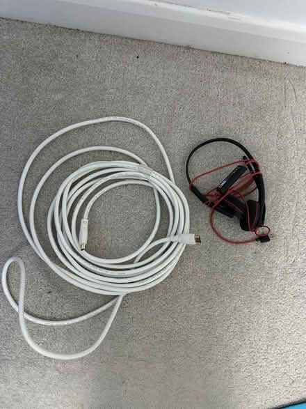 Photo of free HDMI cable - 10 m and Office headset (Broughton MK10) #1