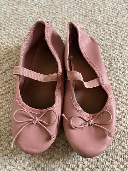 Photo of free Kids shoes various sizes (Devizes SN10) #3