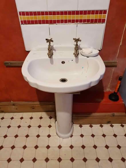 Photo of free Jacuzzi bath, toilet and sink (Ashley hill, Bristol.) #3