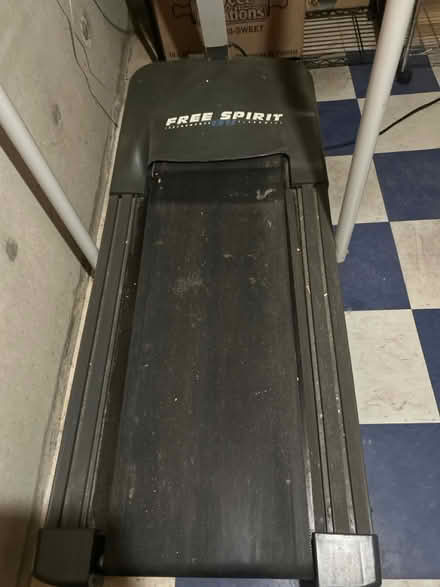 Photo of free Treadmill (Meadowvale, Mississauga) #2