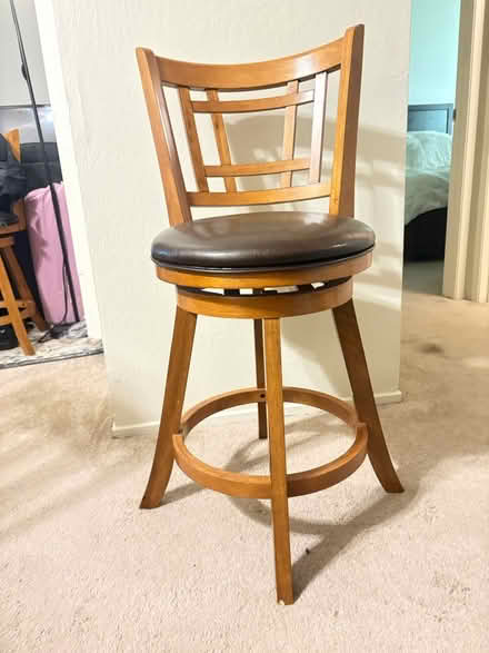 Photo of free 2 bar stools (Alvarado-Niles) #2