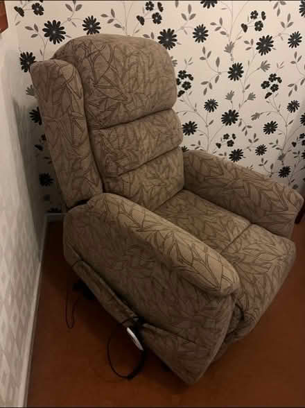Photo of free Riser Recliner arm chair (Burtonwood WA5) #3