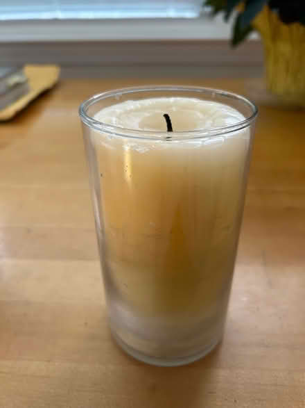 Photo of free pillar candle in glass jar (San Carlos-El Camino near Hull) #1