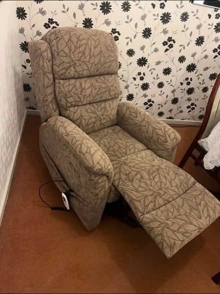 Photo of free Riser Recliner arm chair (Burtonwood WA5) #4