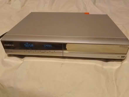 Photo of free HUMAX PVR-9200T Freeview PVR (Didsbury M20) #3