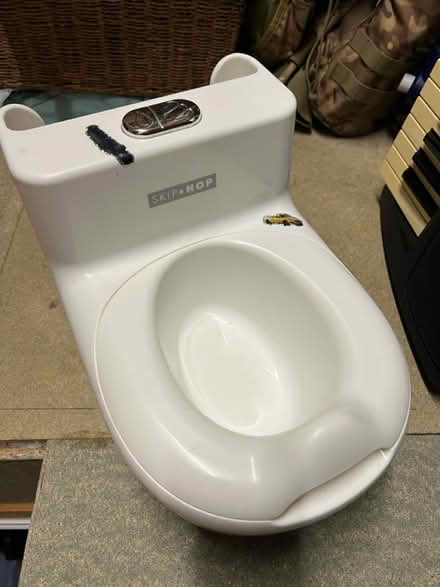 Photo of free Potty with flush (Cove GU14) #1