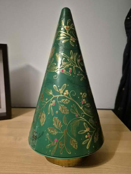 Photo of free Xmas decoration (Ladygrove, Didcot, OX11) #1