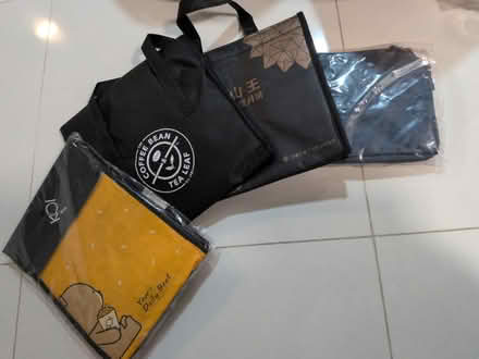 Photo of free New cooler bags, water bottles (Sengkang) #1