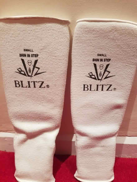 Photo of free Pair of Shin protectors (Townsend AL3) #1