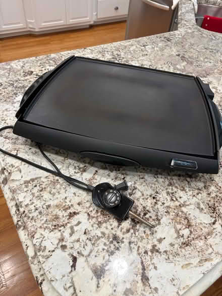 Photo of free Electric griddle (Milton) #1