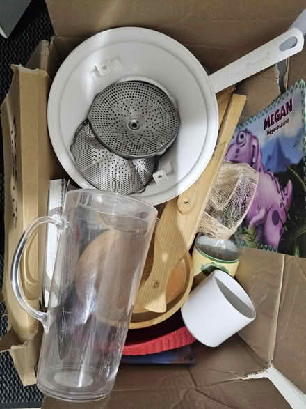 Photo of free 3 boxes of kitchen items (Gu7 1ax) #2