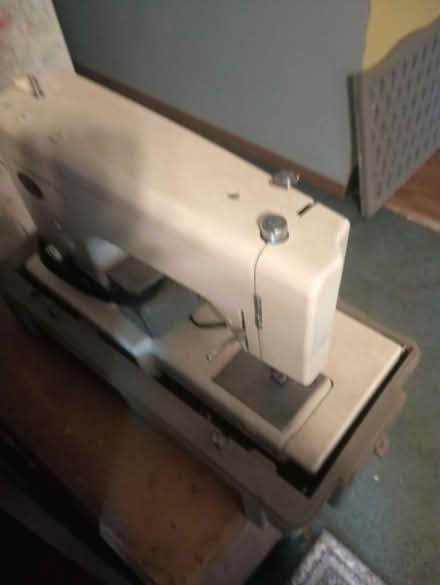 Photo of free Sewing machine (Grafton WV. 26354) #3