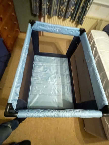 Photo of free Travel cot (Gledhow LS7) #3