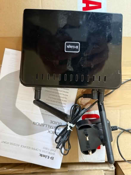 Photo of free D-Link WiFi Access point (Lower Earley RG6) #1