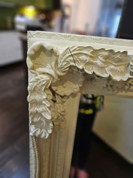 Photo of free Gallery Mirror - new but cracked (Dublin 24) #2